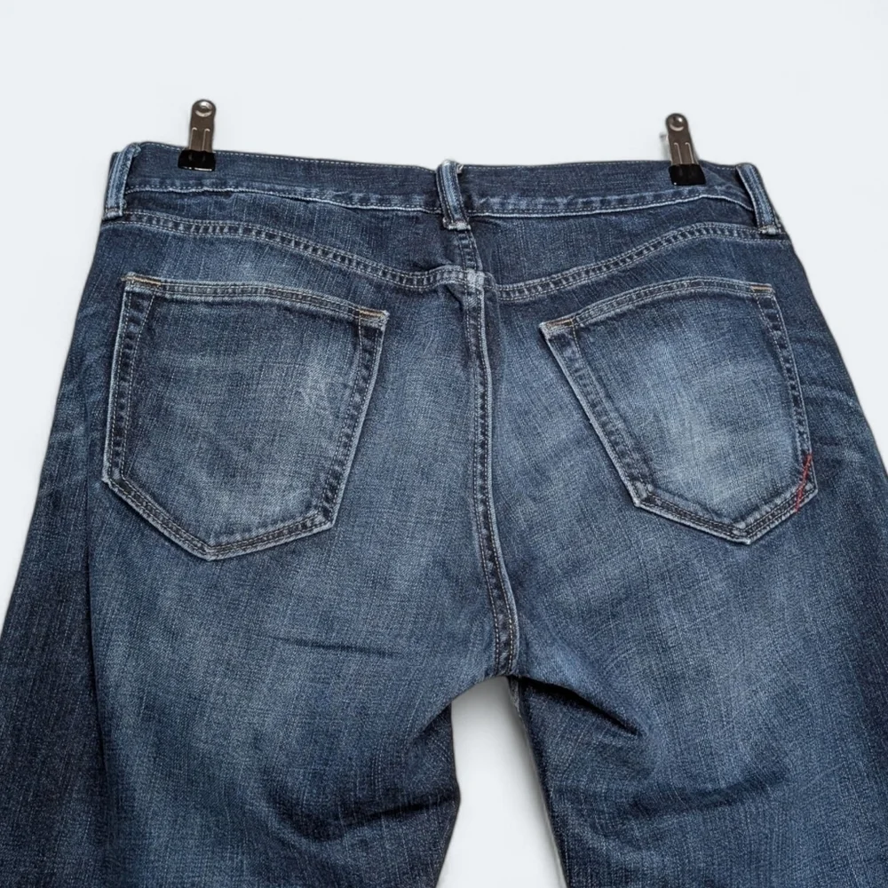 Banana Republic Men's Vintage Straight Jeans 34x30 Medium Wash Distressed Denim
